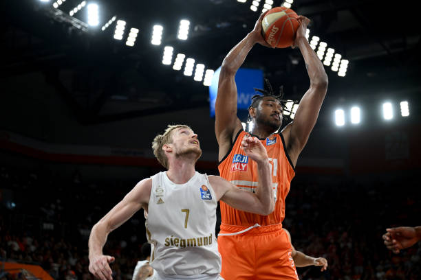 赛中增添了 赛中增添了